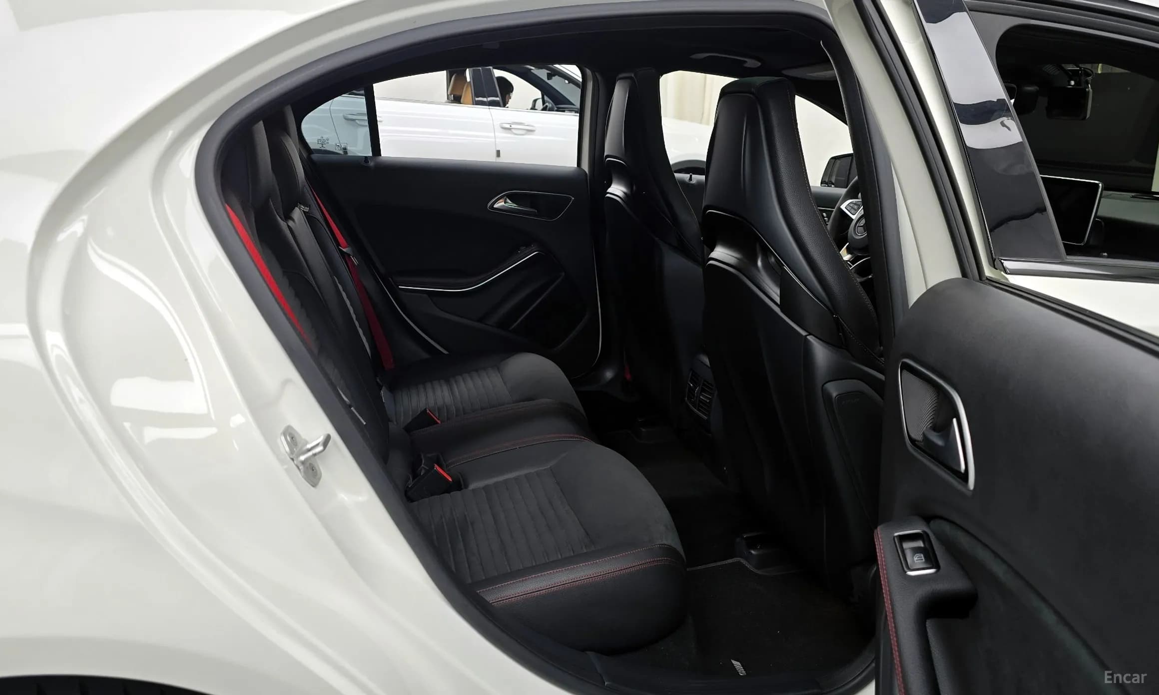 A-Class W176