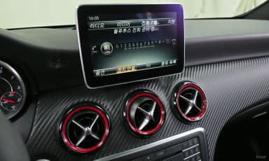 A-Class W176