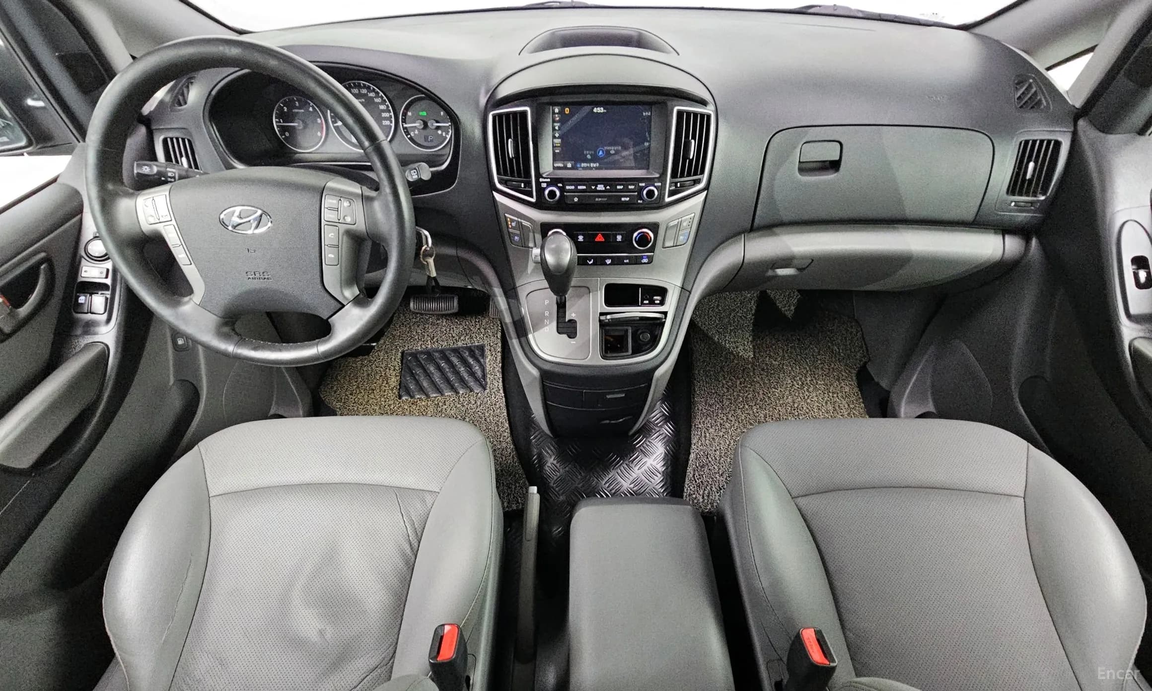 Grand Starex