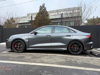 RS3 (8Y)