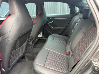RS3 (8Y)
