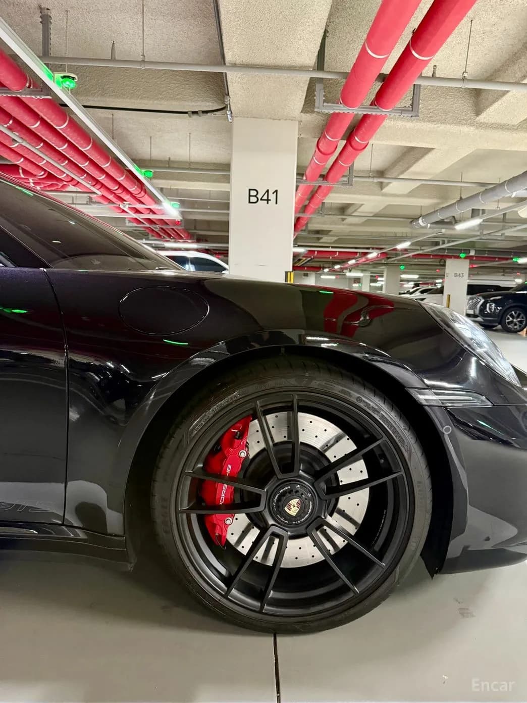 911 (992)