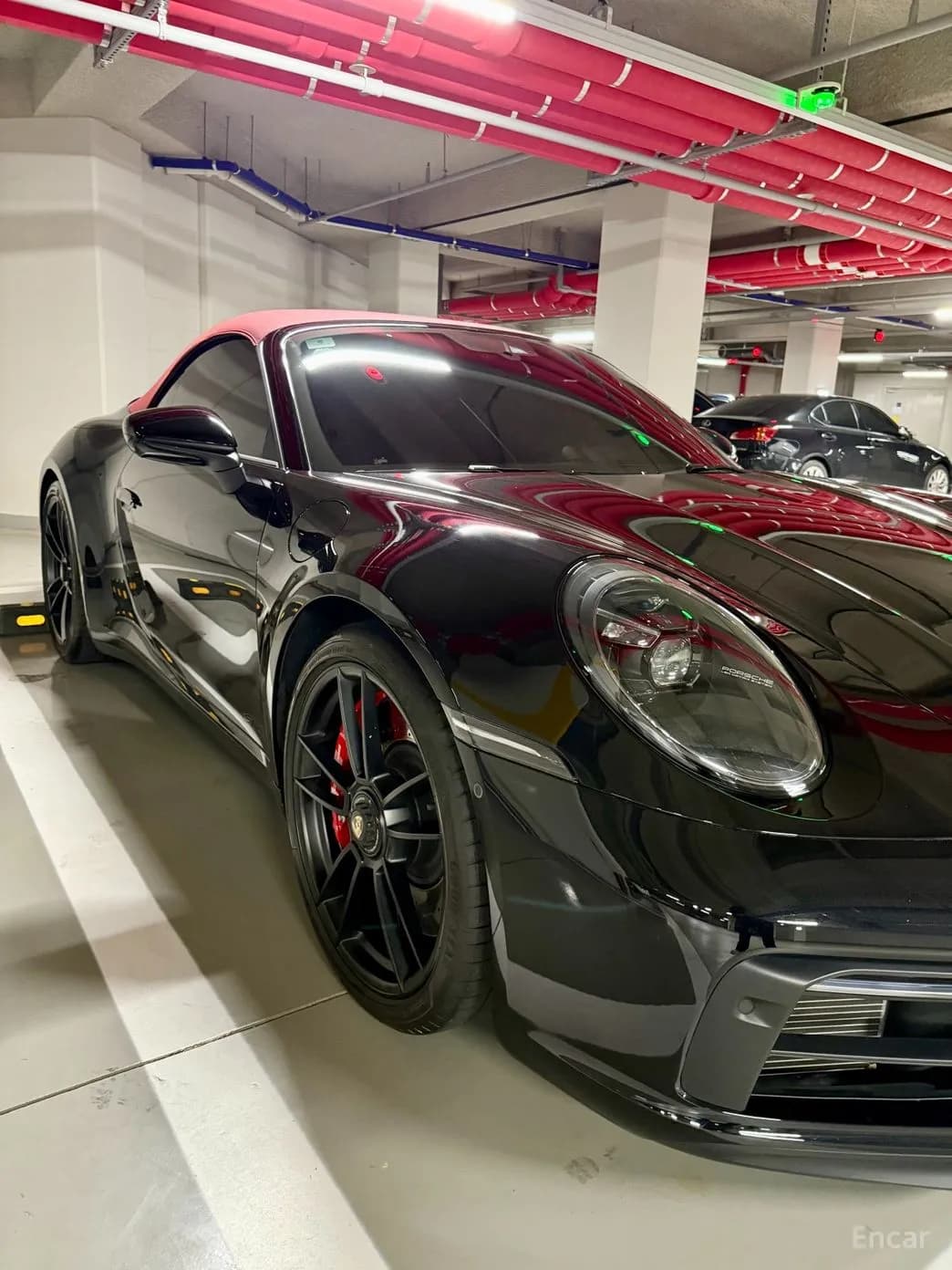 911 (992)