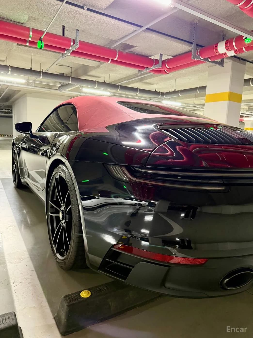 911 (992)