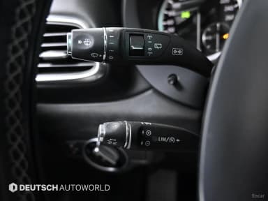 Q30