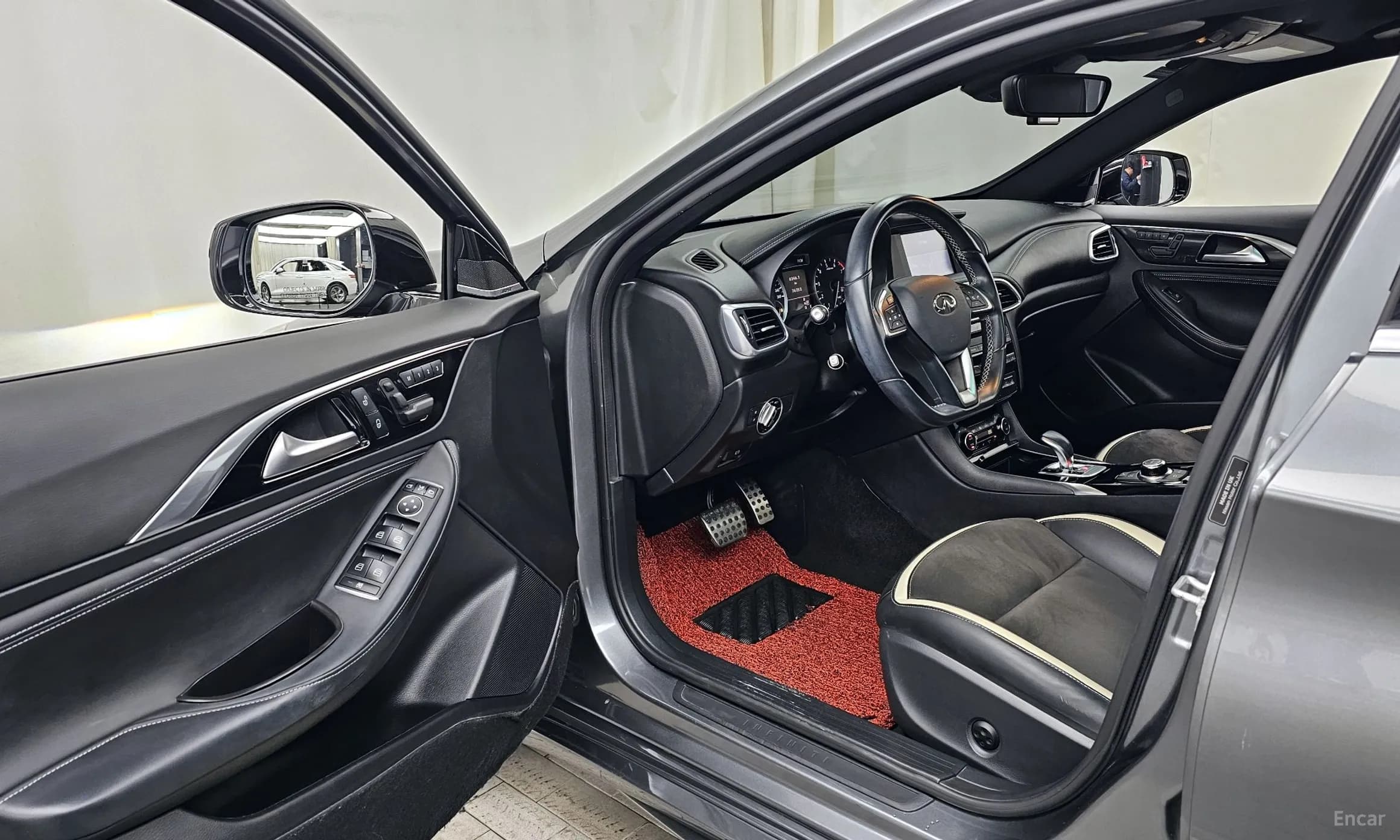 Q30