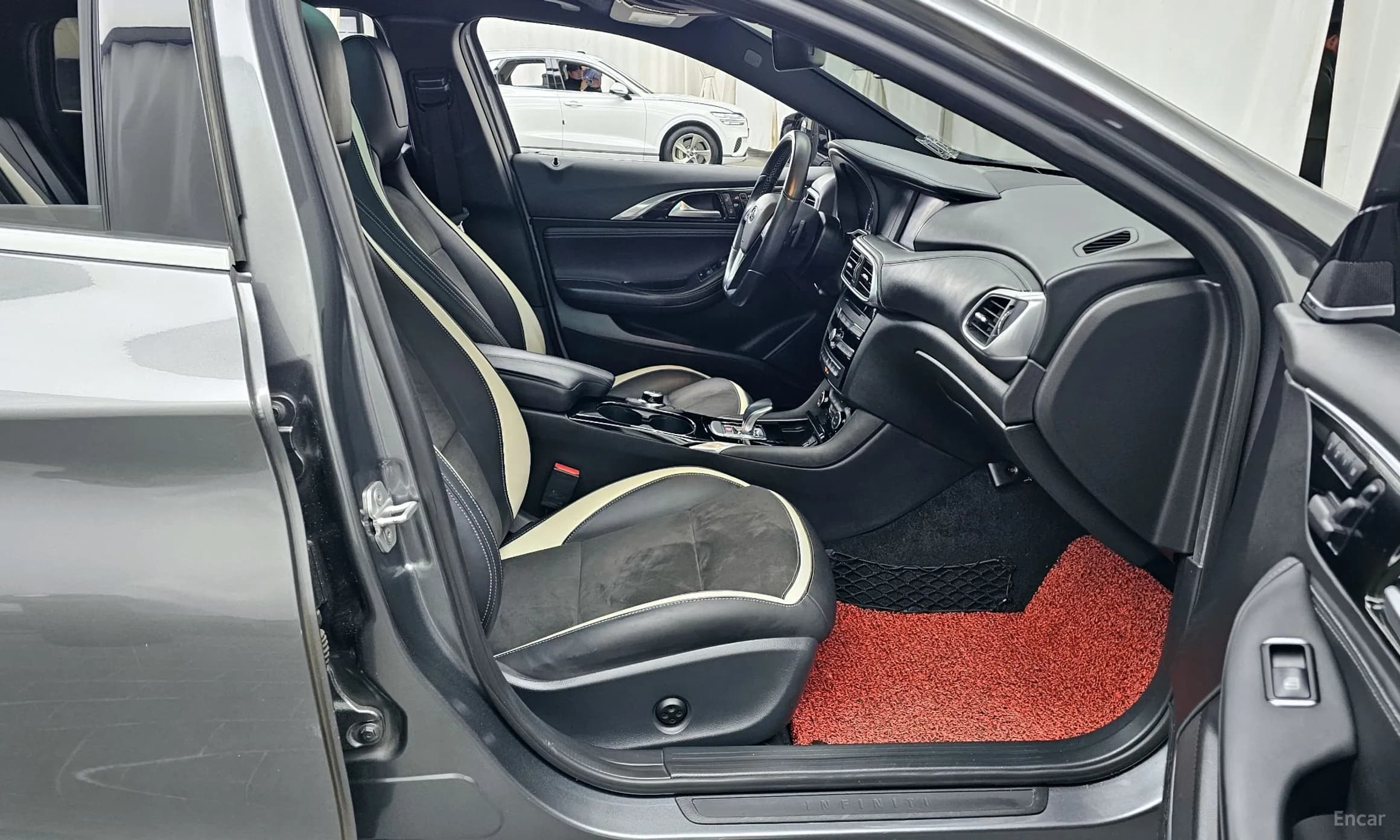 Q30