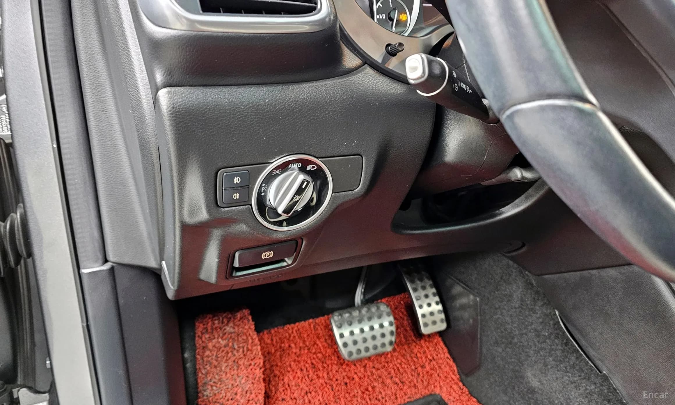 Q30