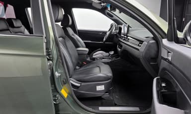 Rexton Sports Khan