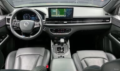 Rexton Sports Khan