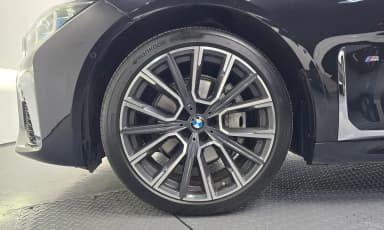 7 Series (G11)