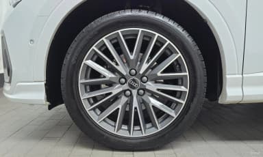 Q3 (F3)