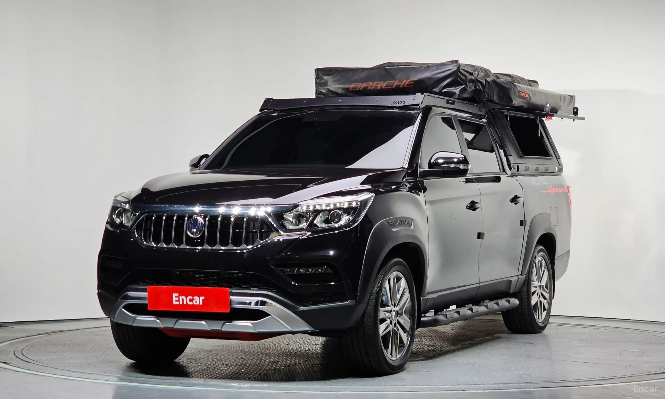 Rexton Sports Khan