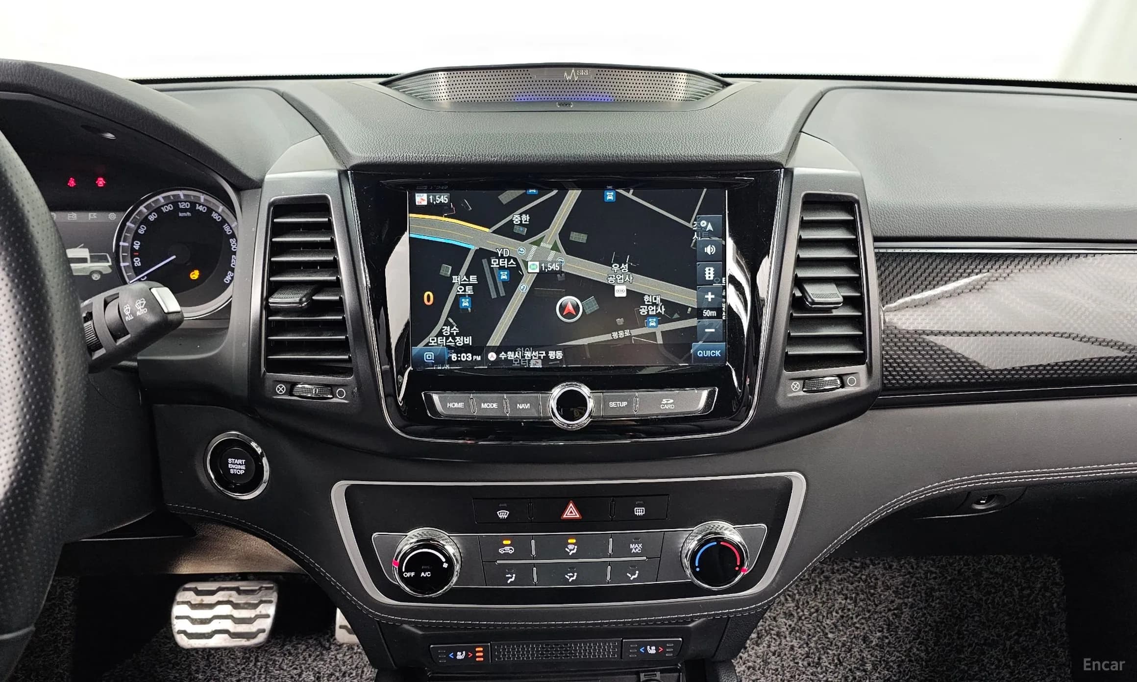 Rexton Sports Khan