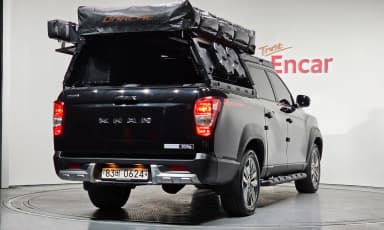 Rexton Sports Khan