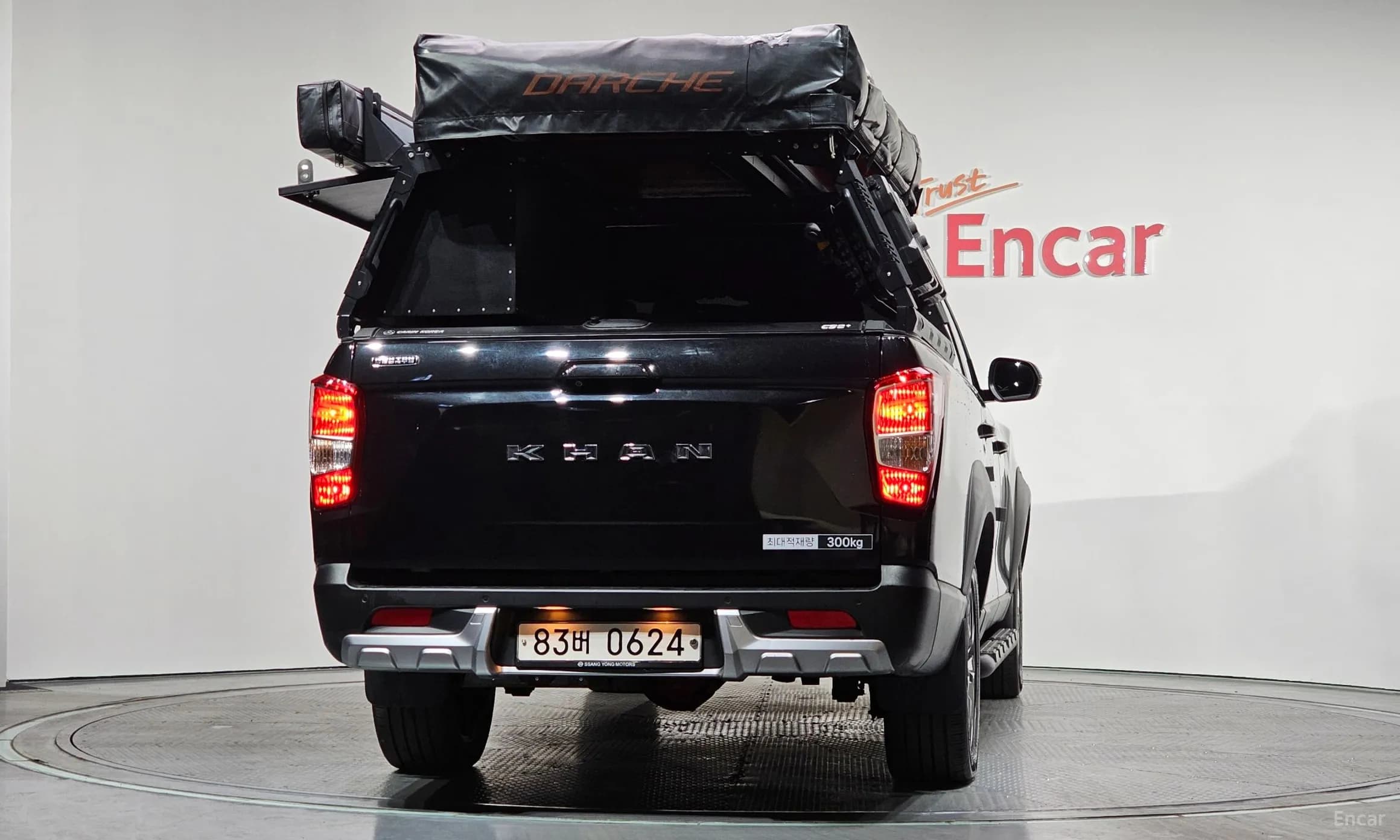 Rexton Sports Khan