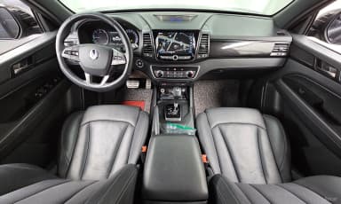 Rexton Sports Khan
