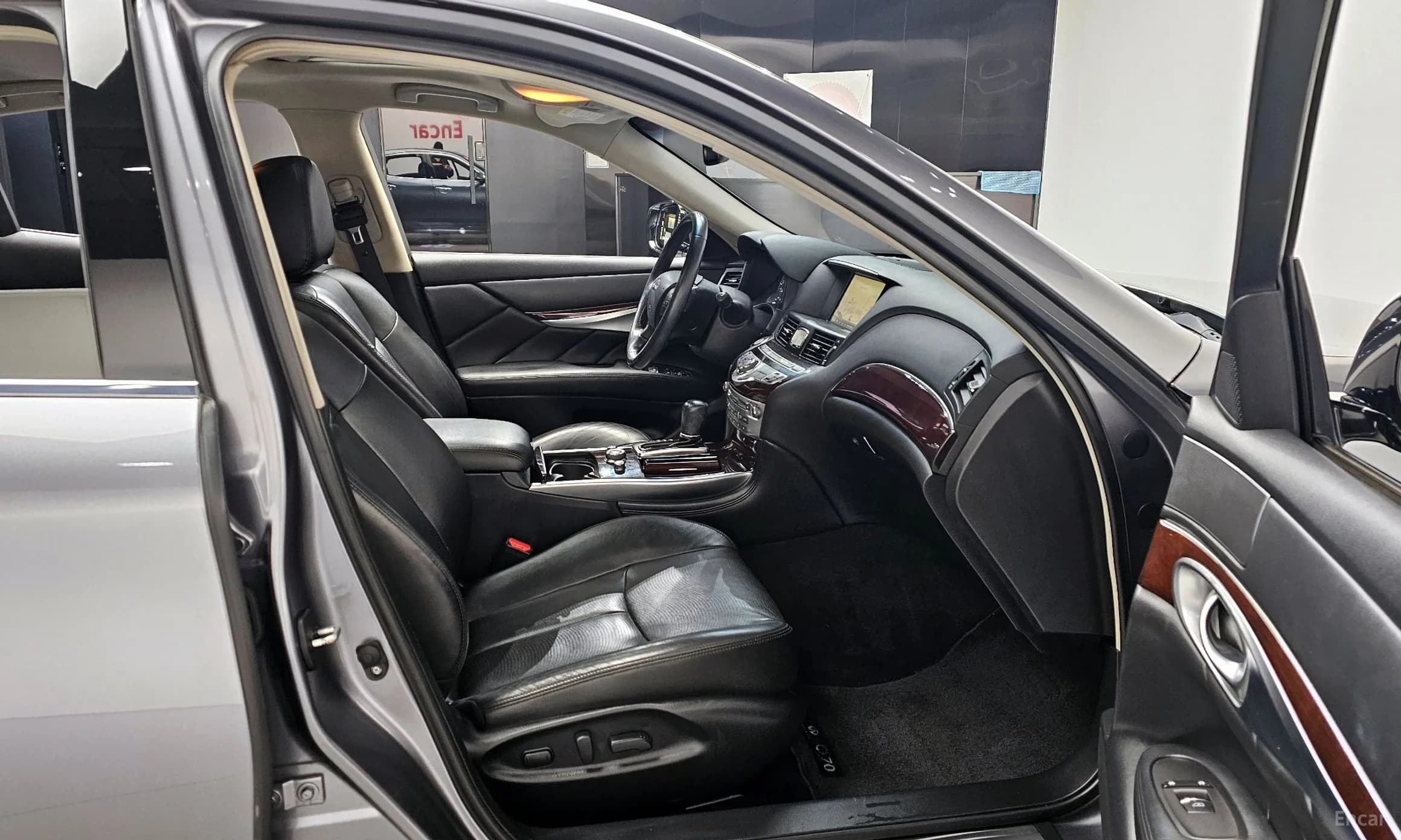 Q70