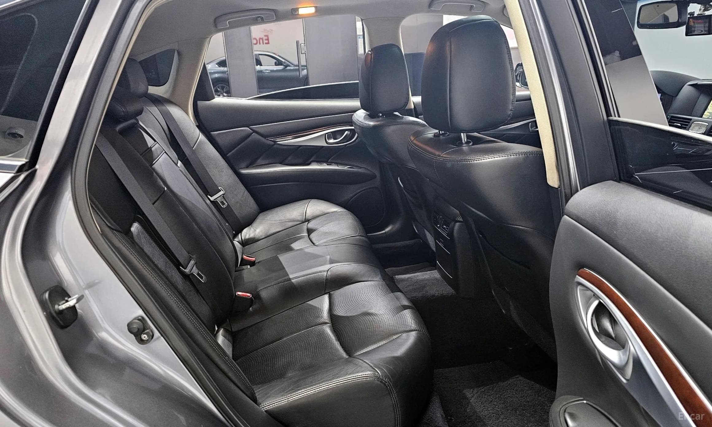 Q70