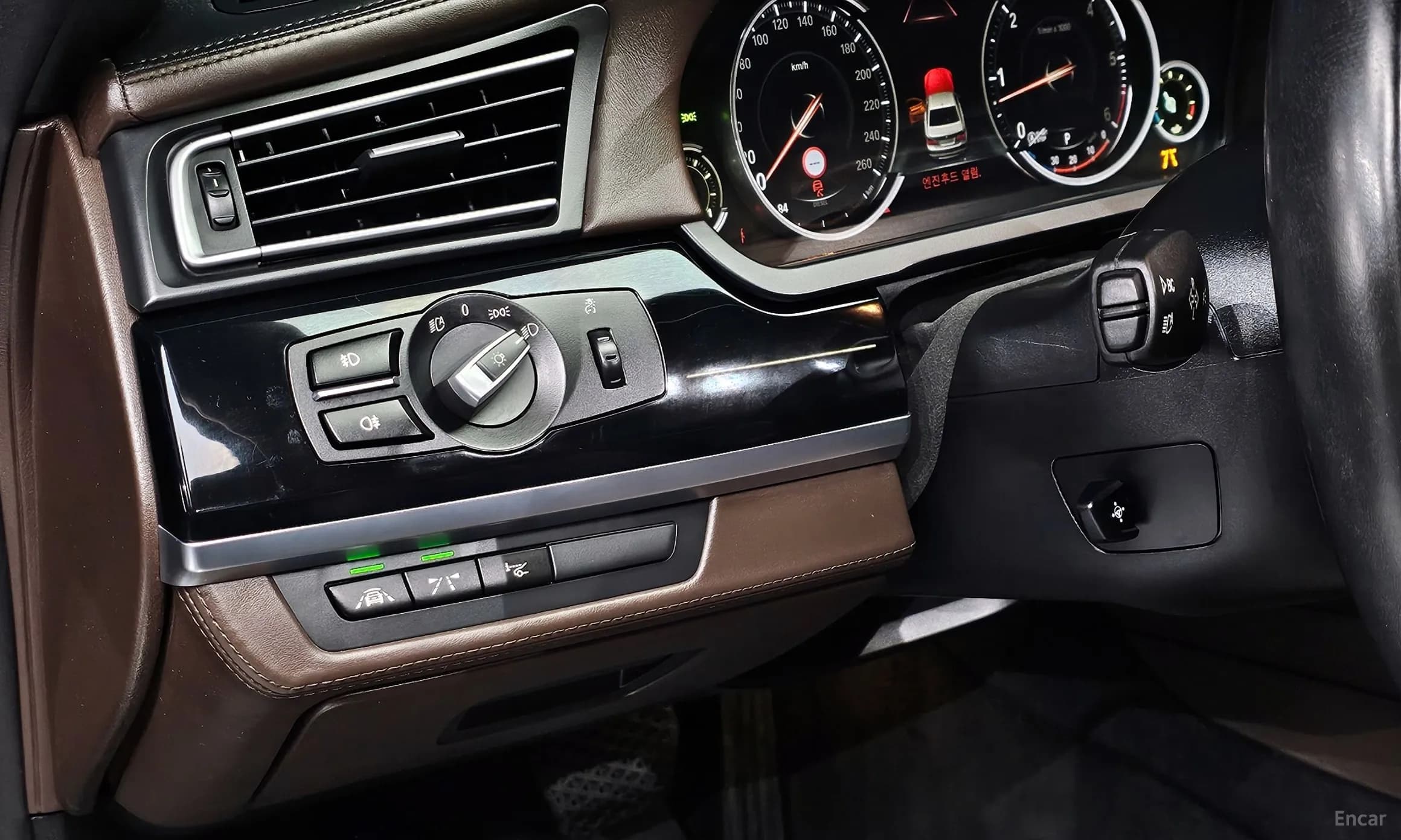 7 Series (F01)