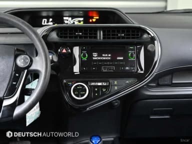 Prius C