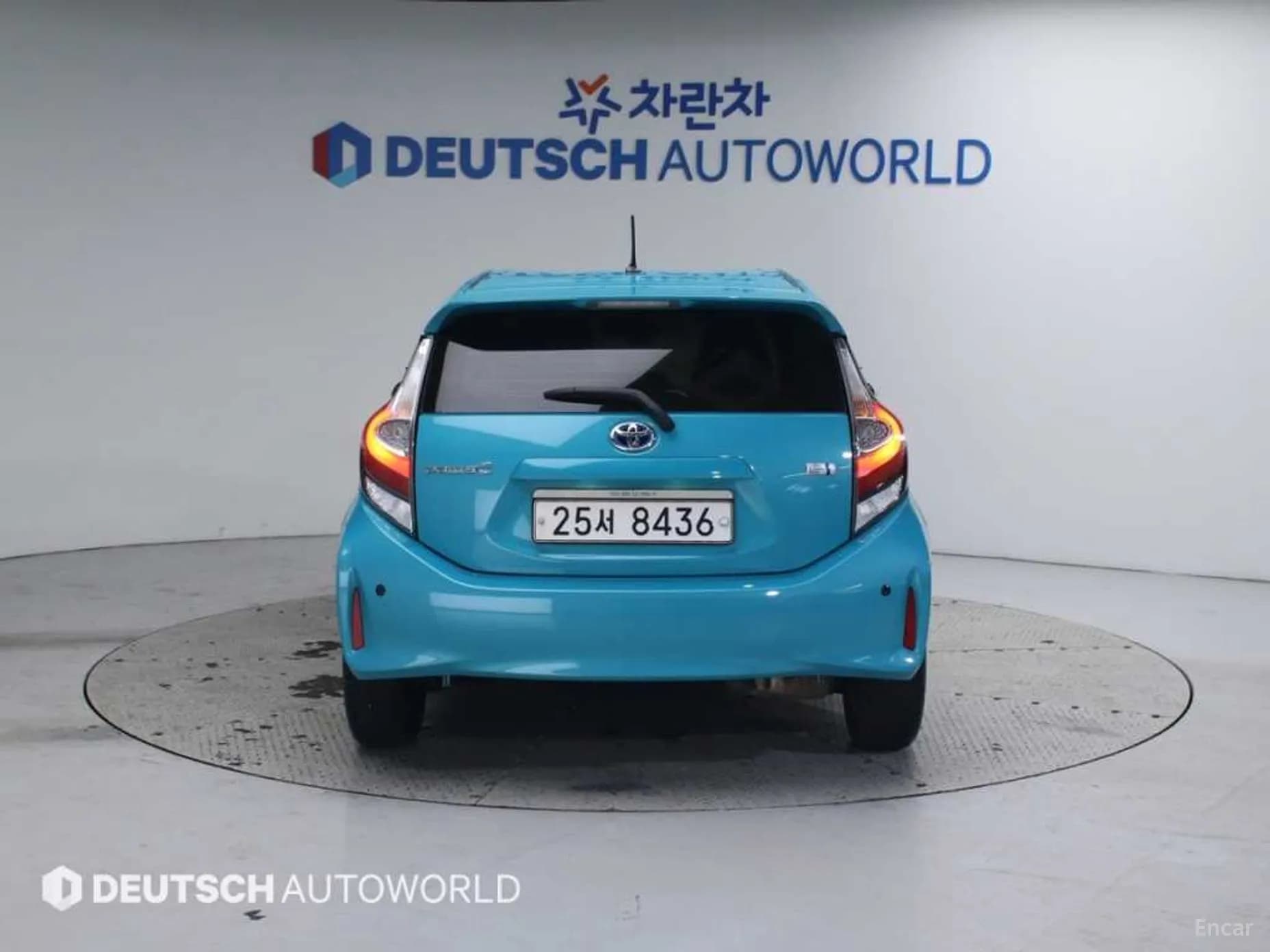 Prius C