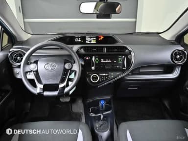 Prius C