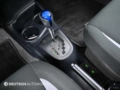 Prius C