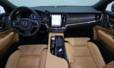 S90