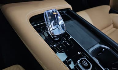 S90