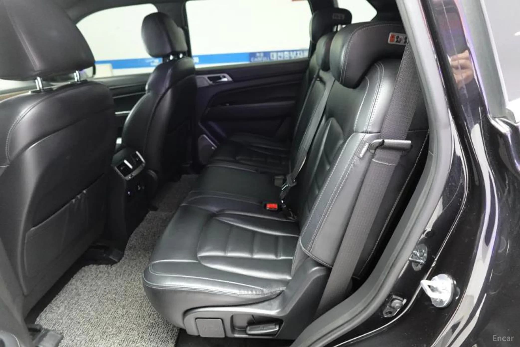 G4 Rexton