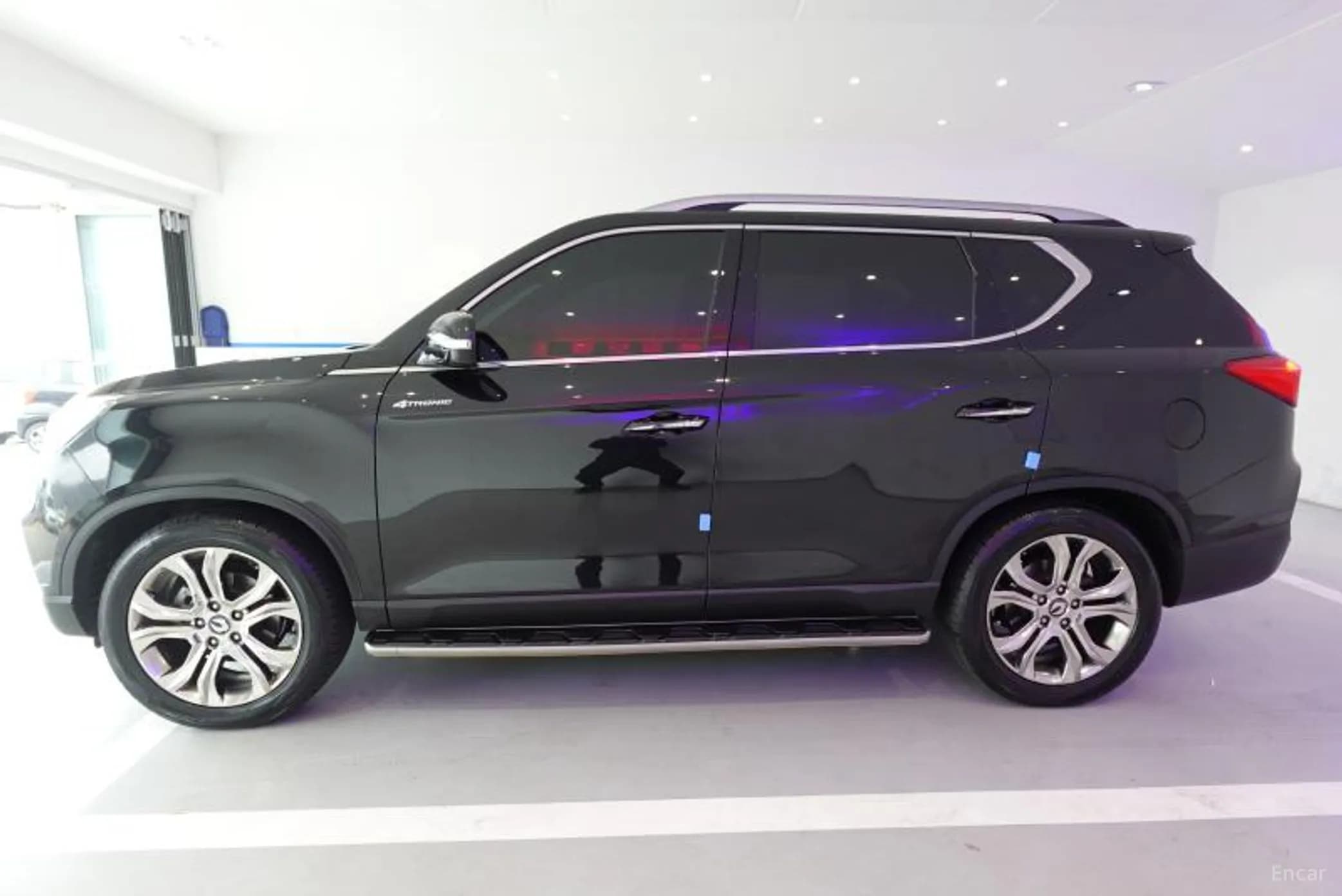 G4 Rexton