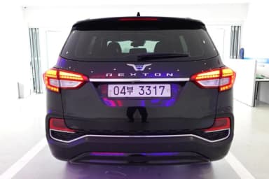 G4 Rexton