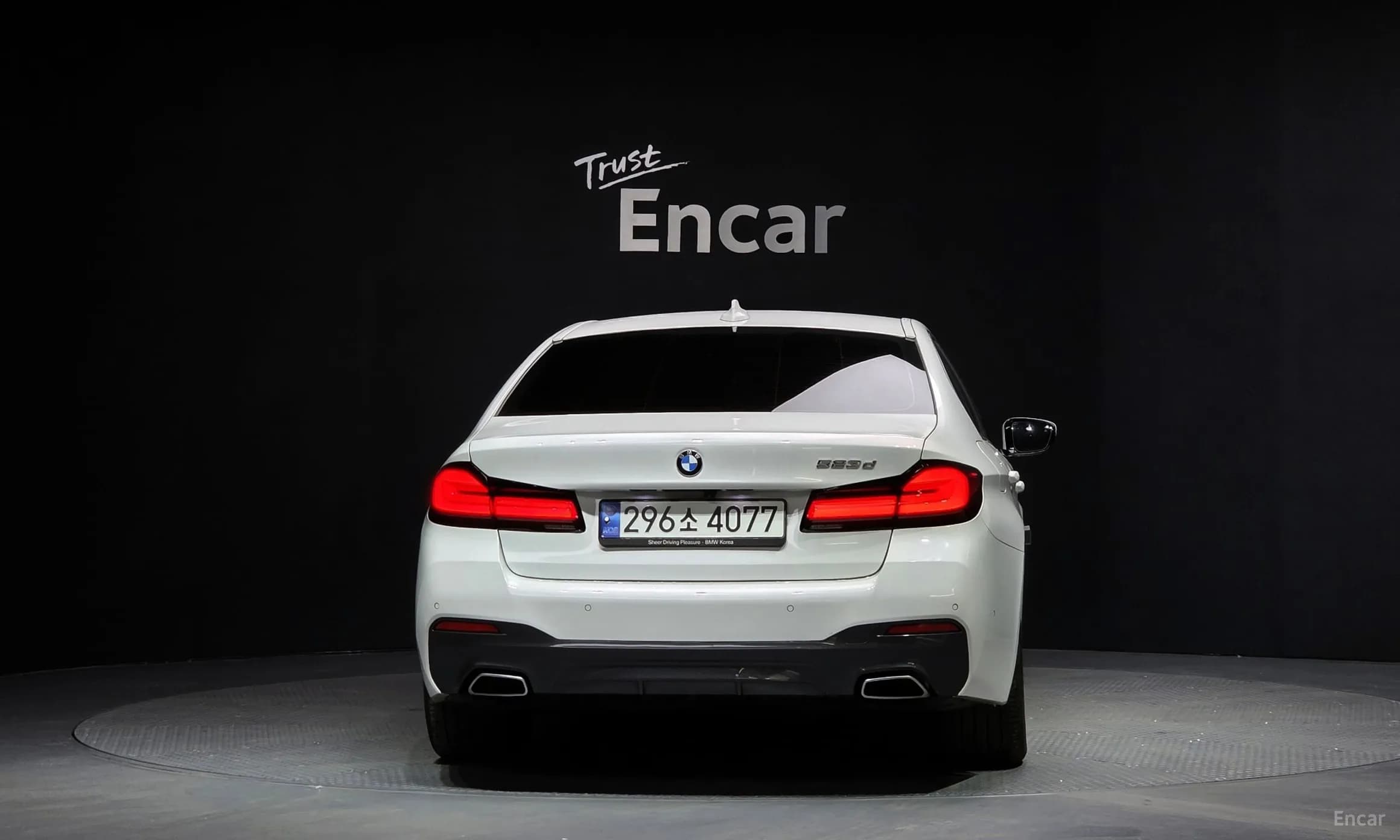 5 Series (G30)