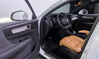 XC40