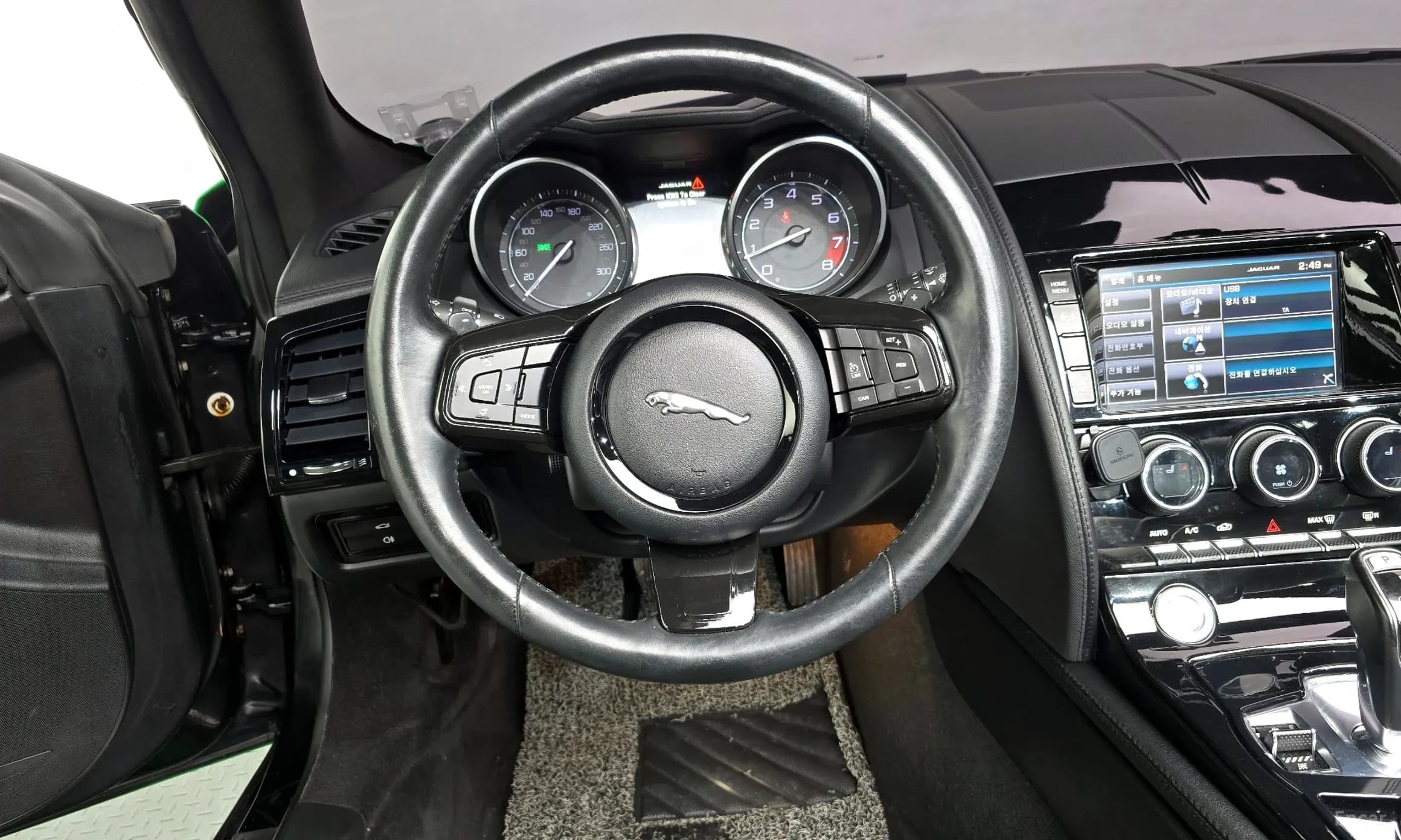 F-TYPE