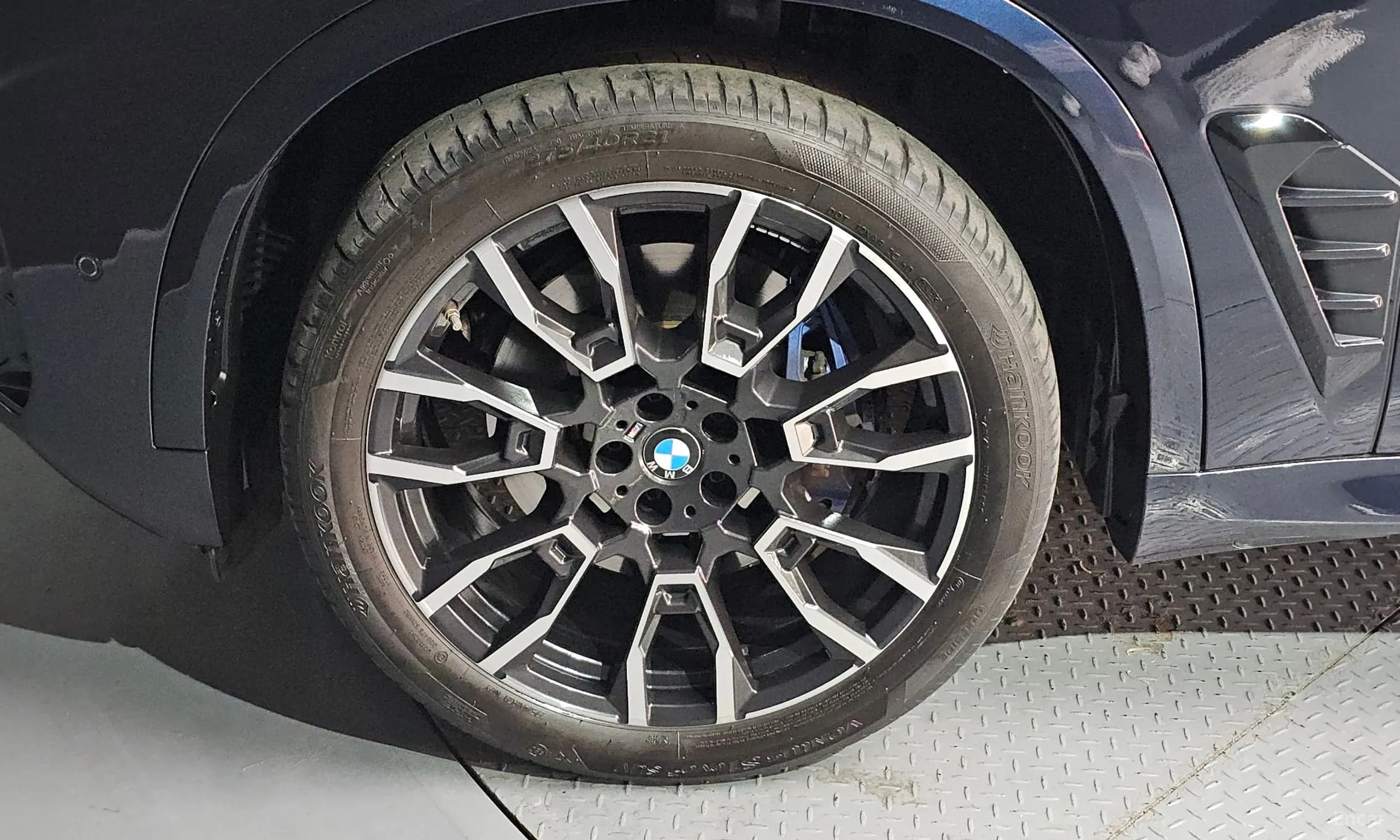 X5 (G05)