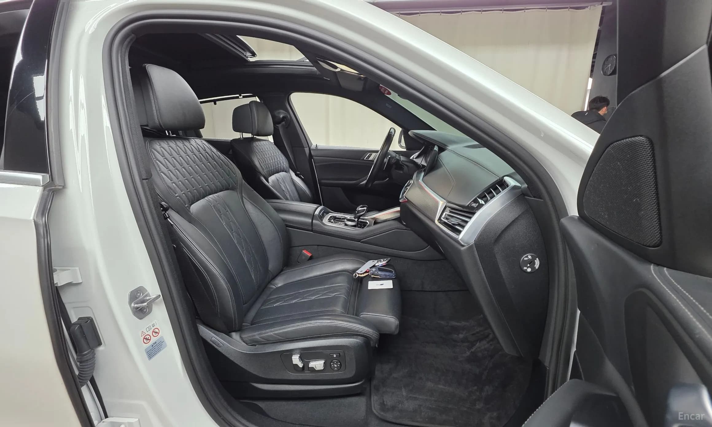 X6 (G06)
