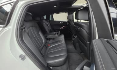 X6 (G06)