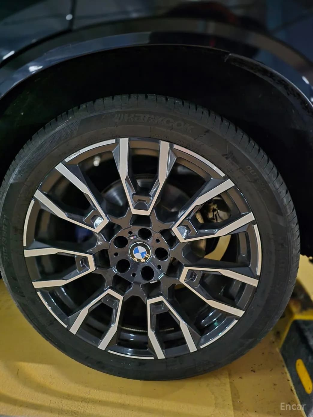 X5 (G05)