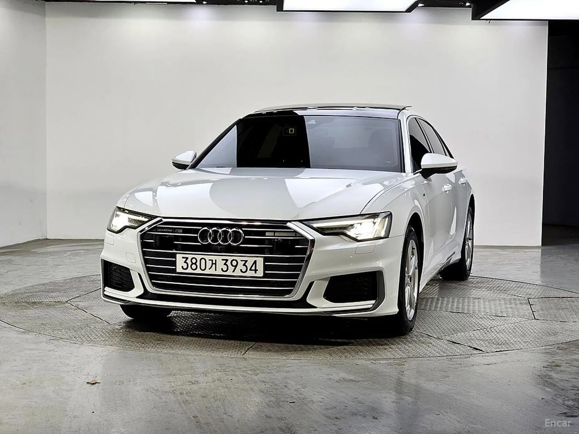 A6 (C8)
