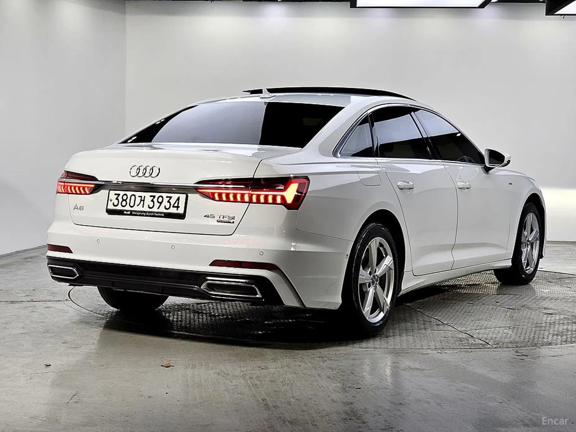A6 (C8)
