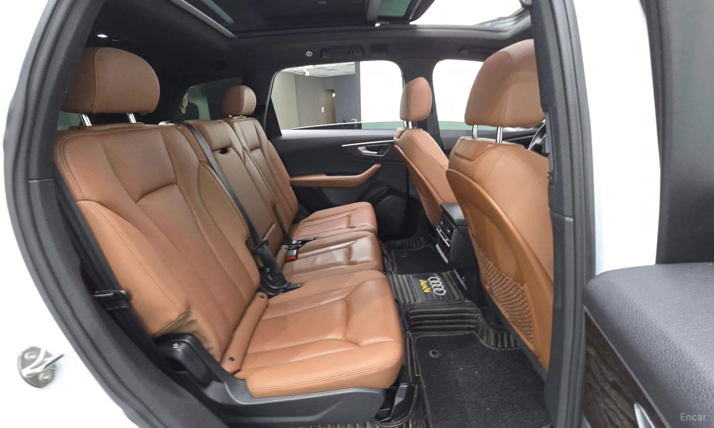 Q7 (4M)