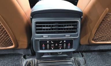 Q7 (4M)