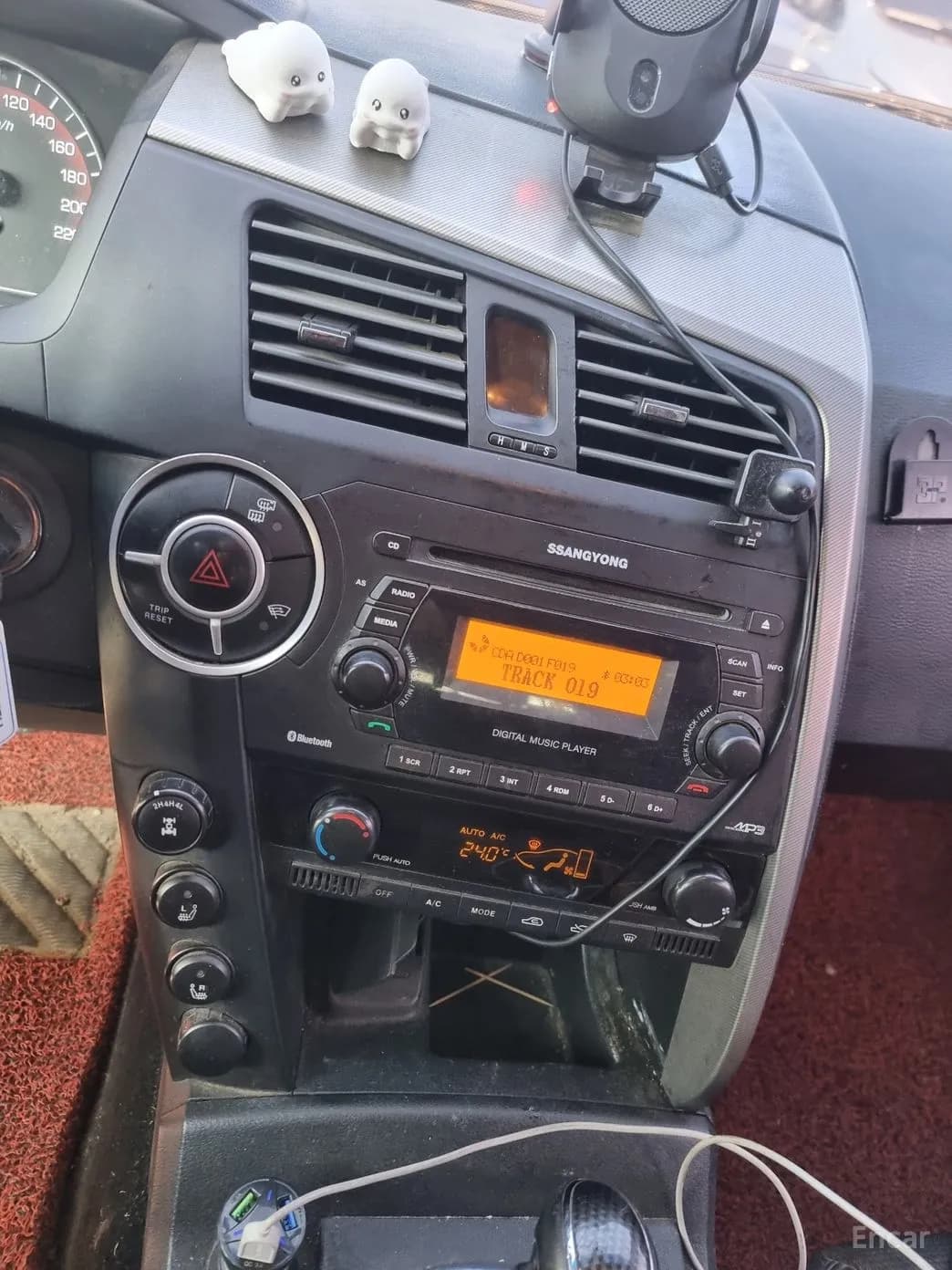 Korando Sports