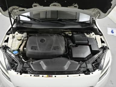 V40