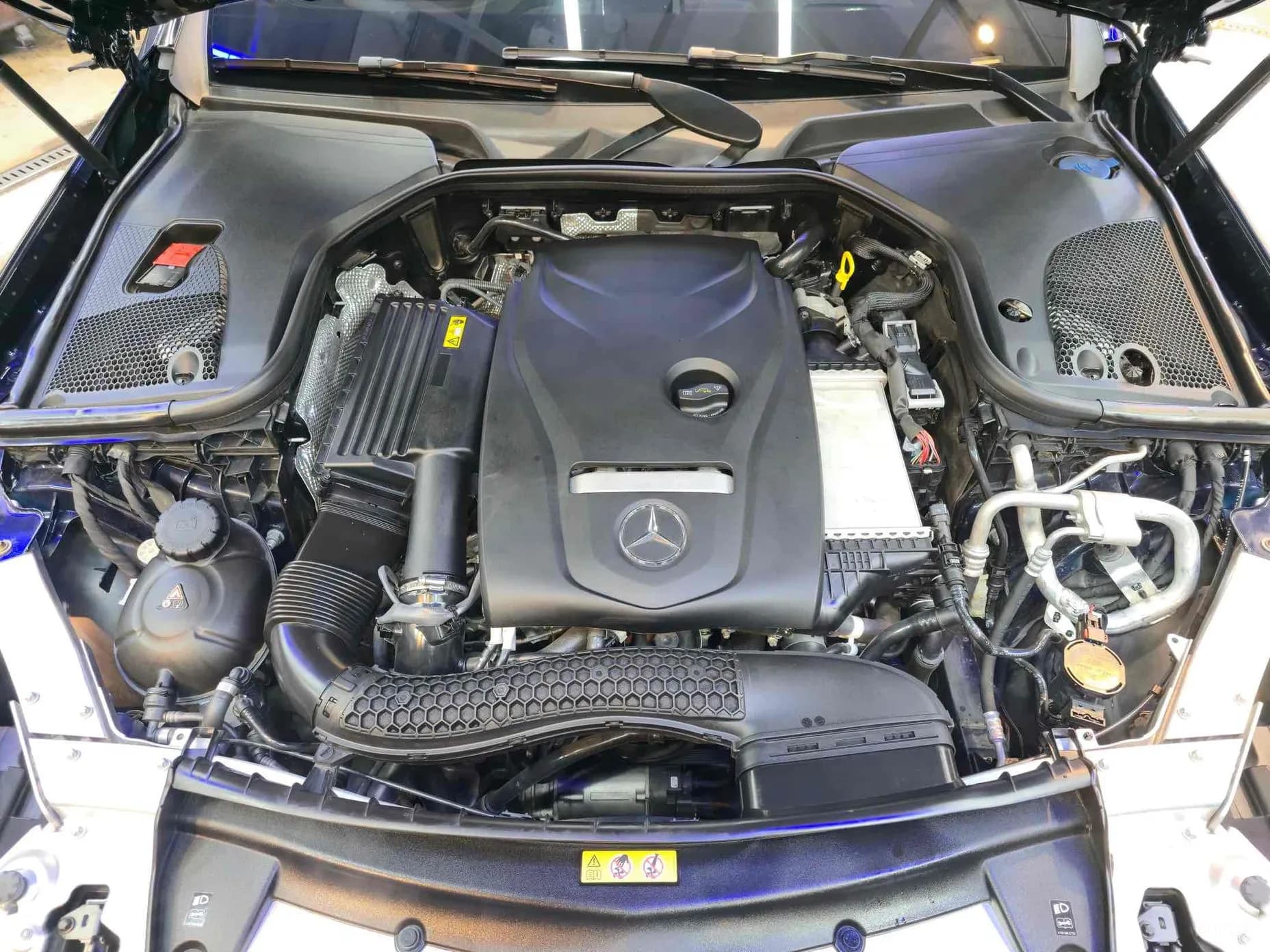 E-Class W213