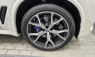 X5 (G05)