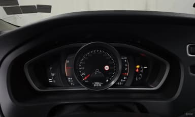 V40 Cross Country