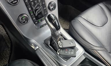 V40 Cross Country